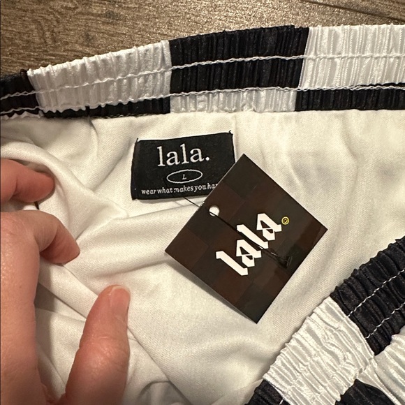 NWT Dressed in Lala Checkerboard Maxi Skirt - Picture 3 of 3